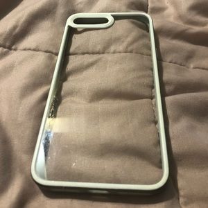 green lined clear iphone case | 💚